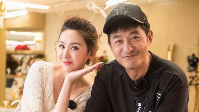 程莉莎发文，强烈要求郭晓冬道歉，却遭火上浇油，导火索竟是闫妮