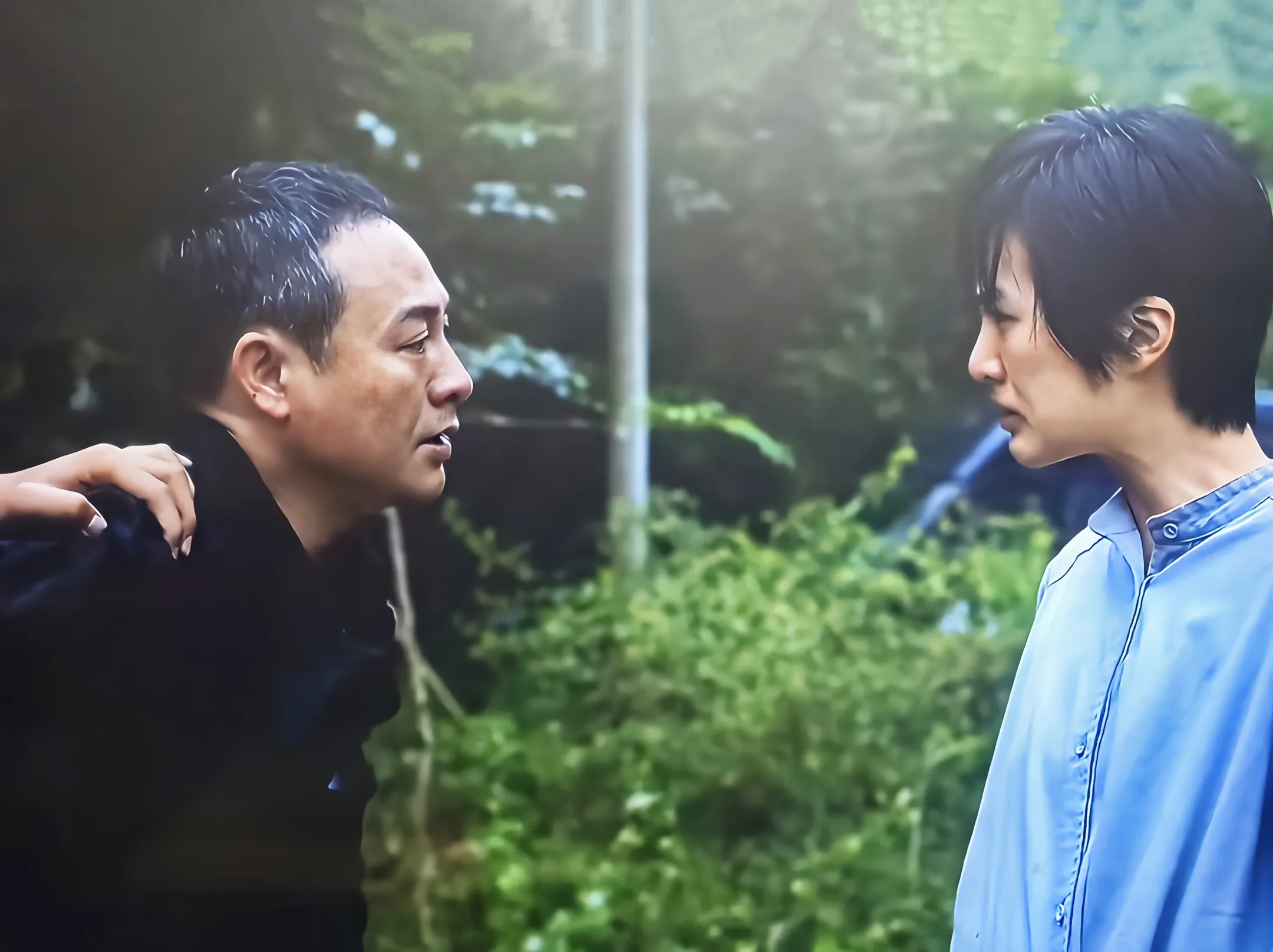 《猎冰》大结局：姚安娜终于跟张颂文同框了，短短10秒钟却看的我五味杂陈