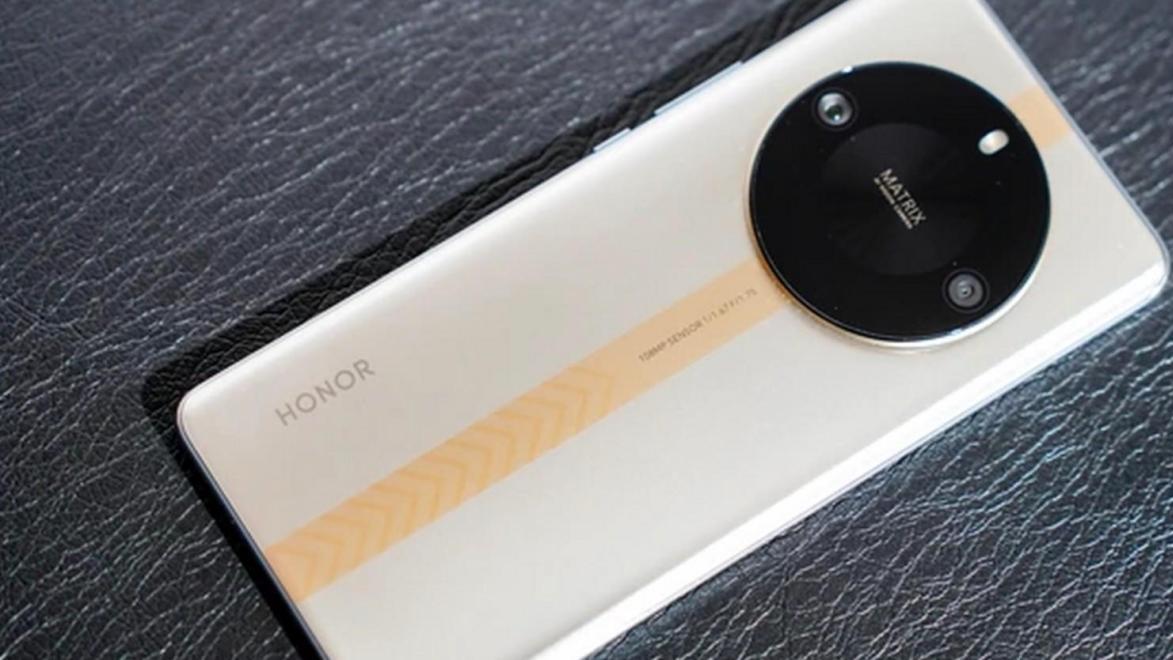 手机不用买太贵，这3款公认好口碑，都是高配低价，用五年不卡