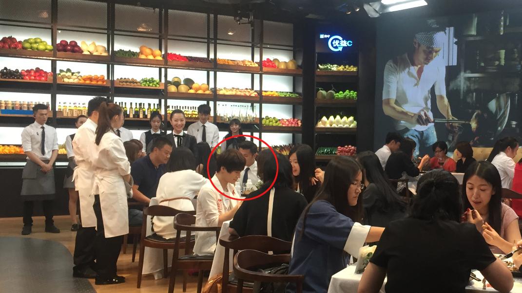 刘德华与天天陈奕天、田亮私下聚餐