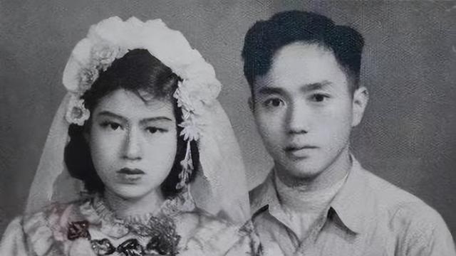 晚年面对前妻求复合，郑洞国说：我一个月的工资还不够她花十天