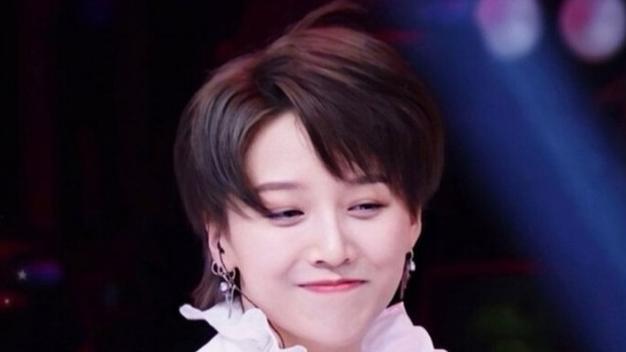 央视跨年晚会首批阵容官宣，网友：一看这名单心凉了半截