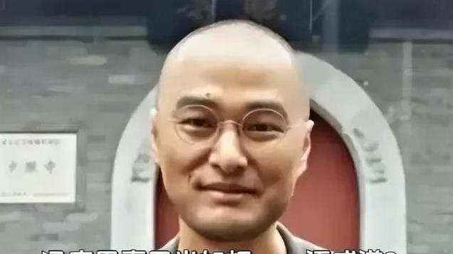 冯唐评价琼瑶：《窗外》让我开始质疑灵魂的存在