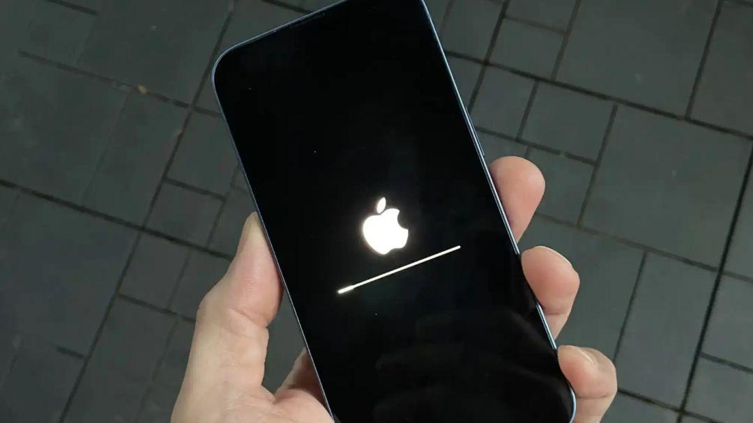 iOS系统升级中，什么是线刷？什么是OTA升级？