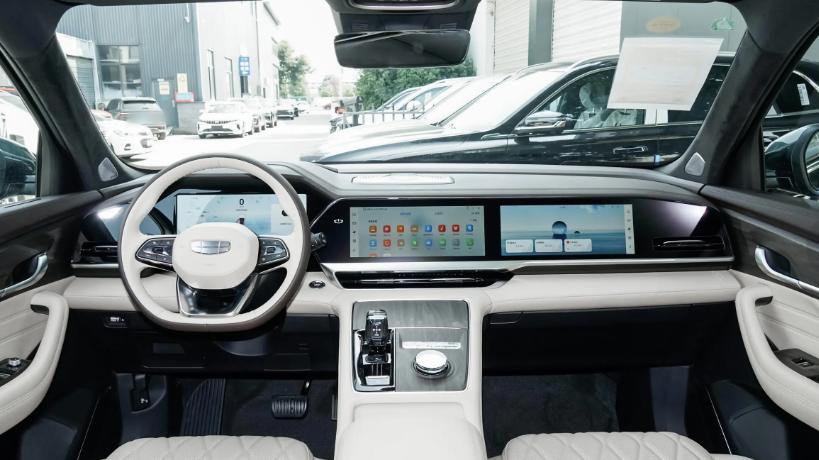 25款星越L已到店，新色新标，智能升级！