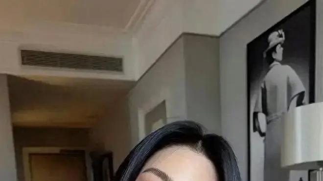 袁巴元前妻怒揭张雨绮隐秘：偷情视频曝光，谈判内幕全揭秘！