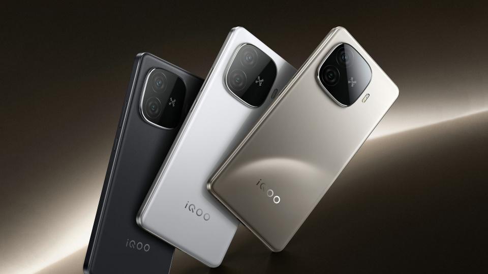 性能爆表！新机官宣：独显芯片+6400mAh，现已开售