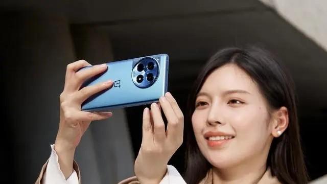 一加Ace3，跌至新低，入手16GB+1TB版仅需2759元！