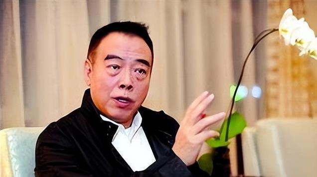 “肆无忌惮”的陈凯歌：公开对柳岩破口大骂，儿子让黄磊毕恭毕敬