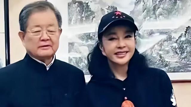 刘晓庆出轨续集！让小男友删除“吓人视频”，证据曝光评论区炸锅
