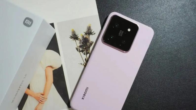 首發(fā)驍龍8Gen3的旗艦機，狂攬700萬銷量，現(xiàn)在終于真香價清倉！