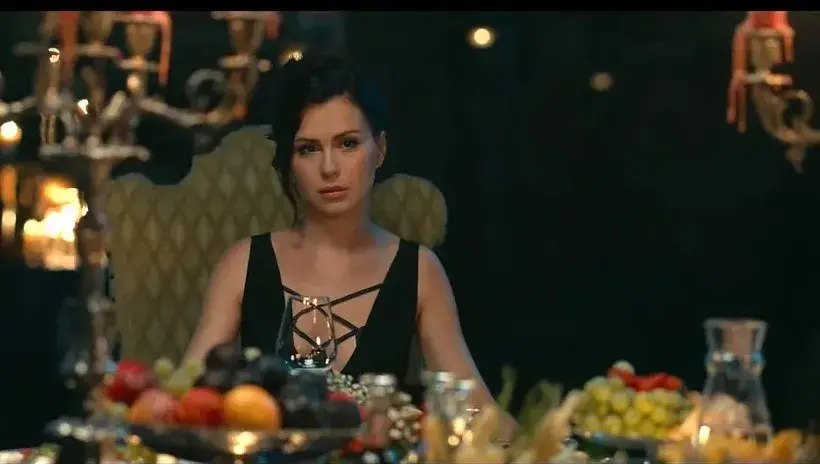 这电影尺度太劲爆，却很现实，一个人不建议看尤其是男性