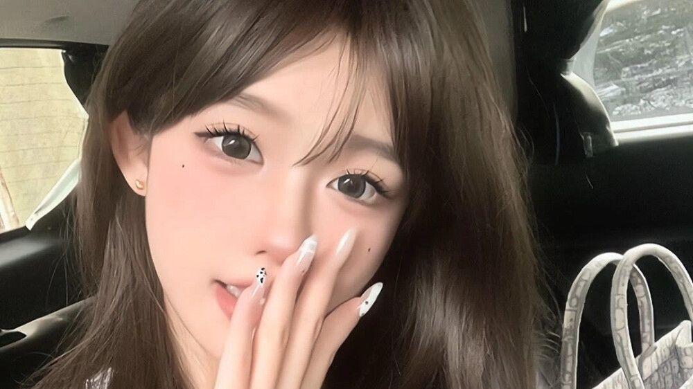 千丝媚：近年来美容界的一股清流，引领纹眉的时尚潮流风向！