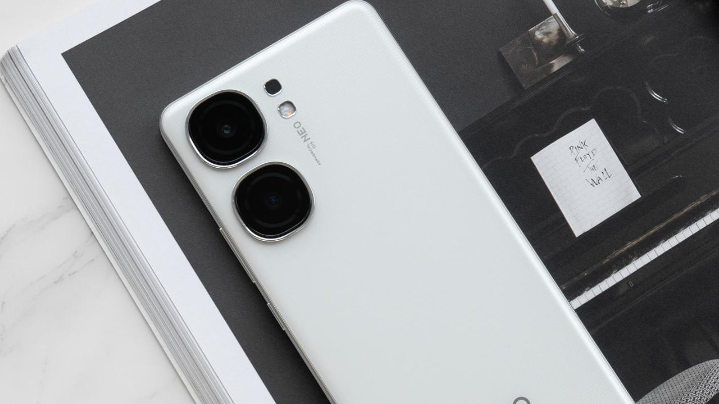 从2999降到2342，120w+大底主摄，是目前售价最低的天玑9300手机