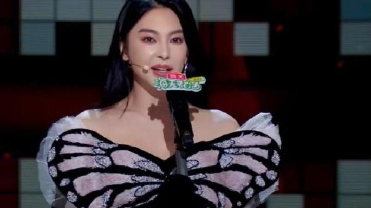 38岁张雨绮自曝猛料！暗示“于适”劈腿傍大姐，评论区彻底沦陷