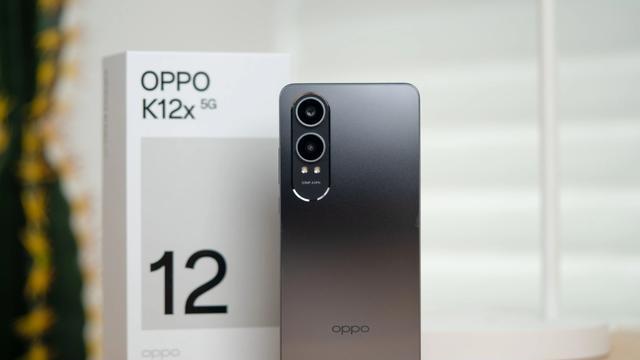 千元机中的“卷王”，256GB跌至1028元，5500mAh+80W快充