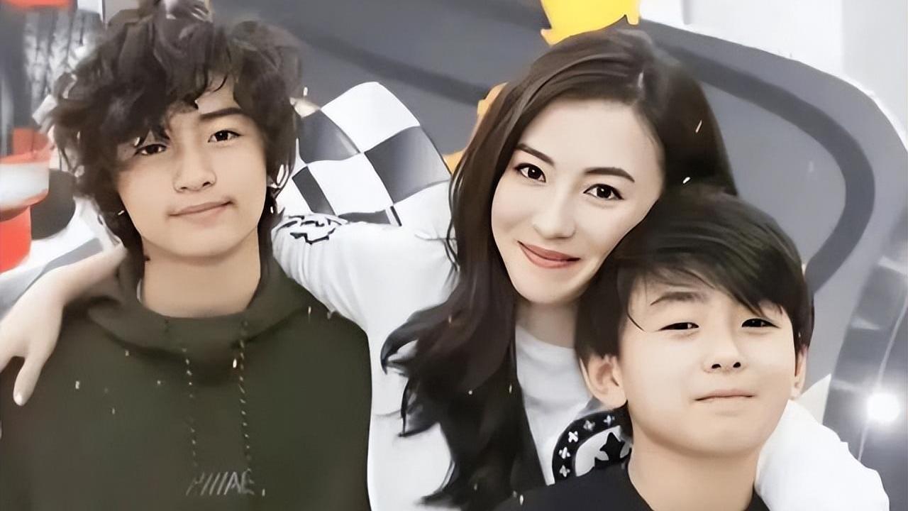 张柏芝携小王子开工，6岁张礼承绅士范儿十足，妈妈腰部现生活痕迹