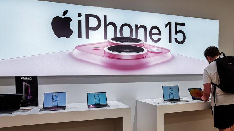 微软禁止中国手机品牌，风平浪静；中企禁止苹果，捅了马蜂窝