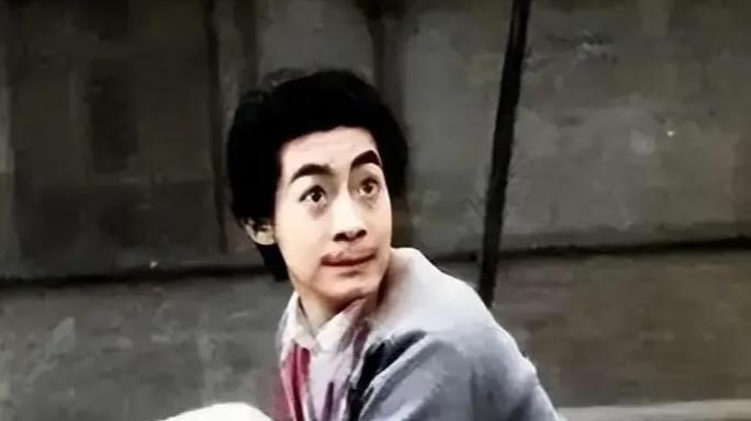 六小龄童34岁女儿至今不嫁，看到本人以后，网友：一般人谁敢娶啊