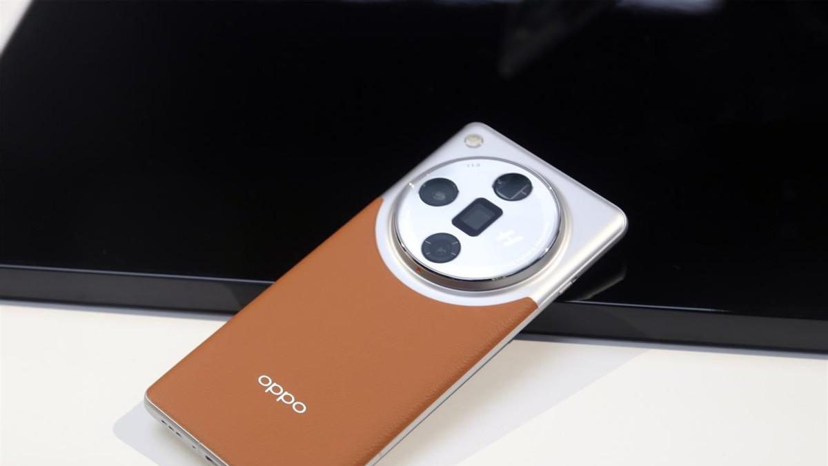 我就说这一回：趁着华为Mate70没发布，这三款顶级旗舰可以入手了