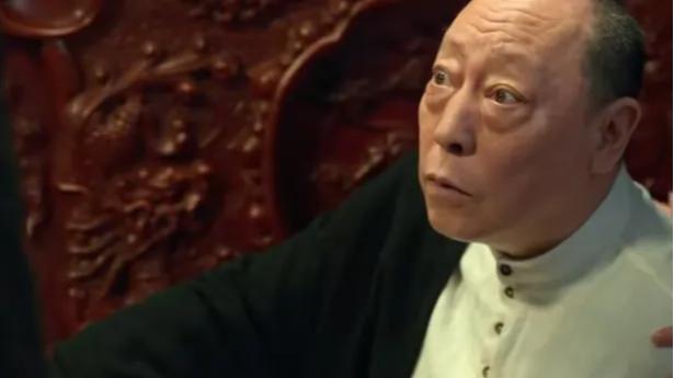 《狂飙》：泰叔永远不知道，高启强关掉手机的那晚，就是自己权力的结束