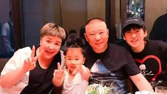 口水过敏，天生没子宫，这6位明星的“隐疾”，你知道几个？