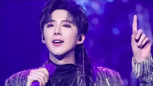 4大网红转型当演员，有人逆袭成顶流，有人被嫌弃到无戏可拍