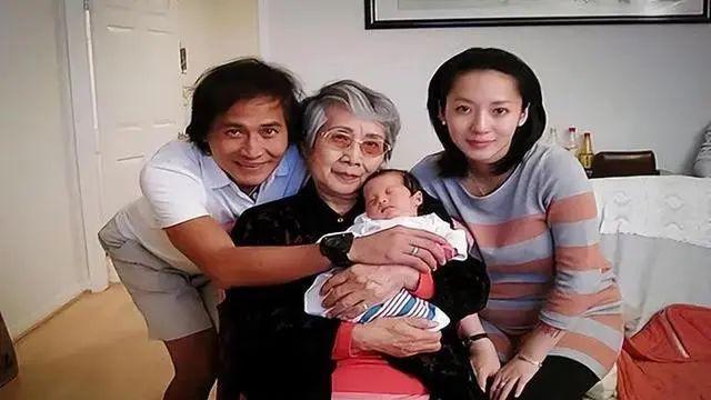 64岁齐秦肺癌晚期？妻子最新回应来了！看见他断崖衰老的脸，我还是一惊