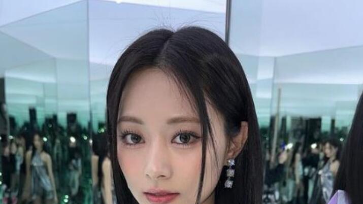 才爆被JYP冷冻...周子瑜被队友娜琏飙骂，私下互动曝光