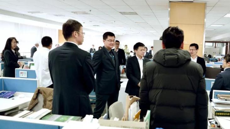 在单位，领导总让你干杂活，如果以为是在针对你，那你下场就惨了