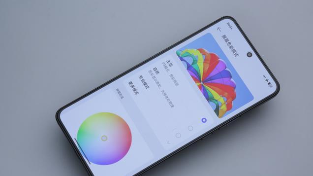 年底“值得买”的三款手机，随便买不吃亏！都很香