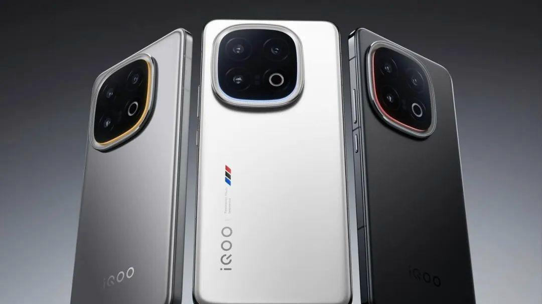 打破销量纪录，骁龙8至尊版+2K直屏，它是唯一没涨价的旗舰手机！