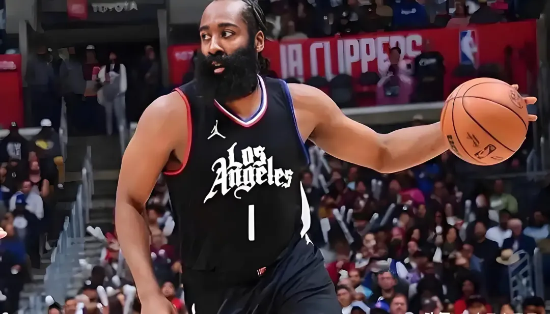 男星留胡子和不留胡子，颜值差距有多大？网友：看张辽和唐僧就知道了！