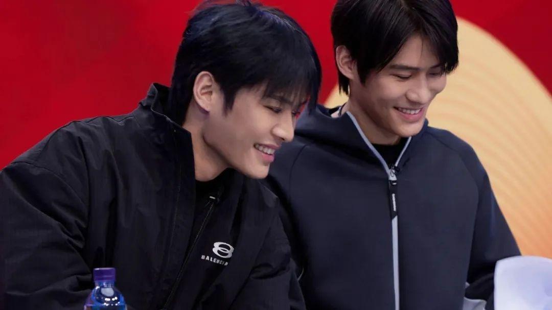 疯狂小杨哥为什么要重回娱乐直播、减少带货直播？