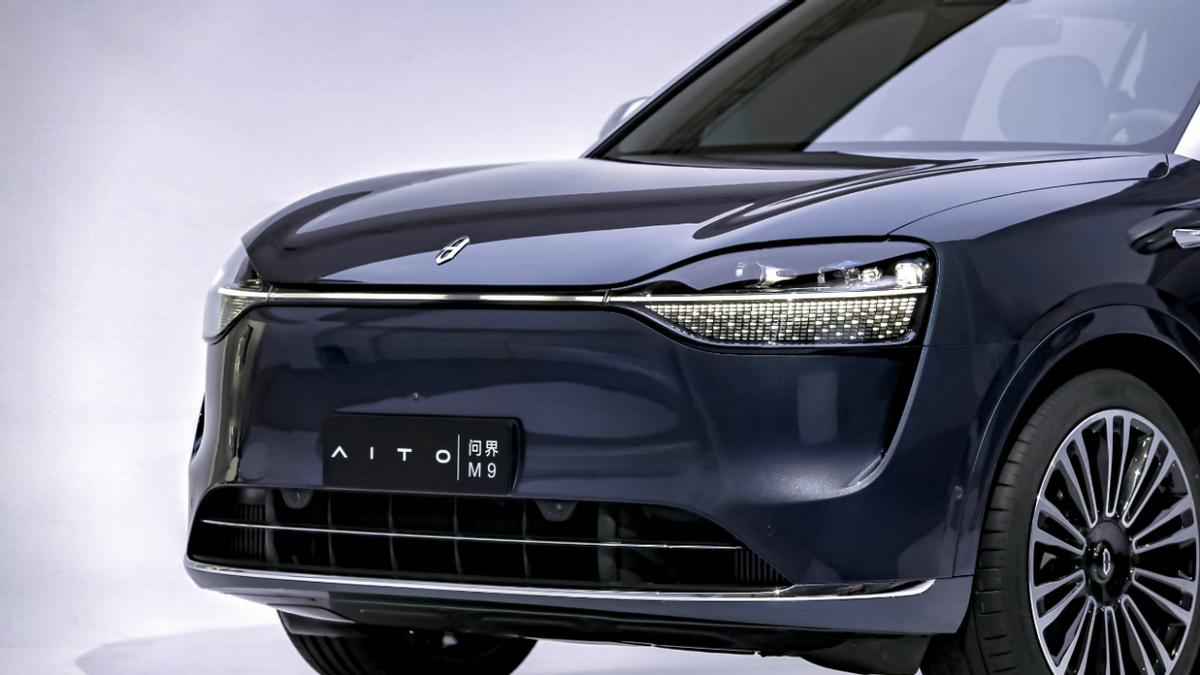 国庆假期新车锁单量，还得是华为加持的“鸿蒙智行”