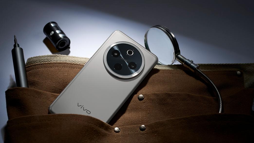 2024年vivo旗舰大比拼，四款必买手机，摄影、性能、续航全攻略！