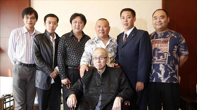 王玥波：我现在一月七八万，比不上于谦，但离开郭德纲不后悔！