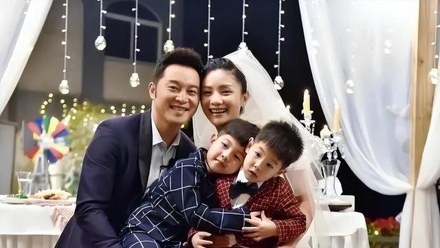 压力给到沈腾！沙溢瘦出腱子肉，颜值重回校草巅峰，胡可都没见过