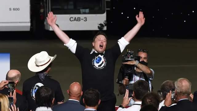 两年内将向火星发射五艘星舰，马斯克吹的牛，真的能准时兑现吗？