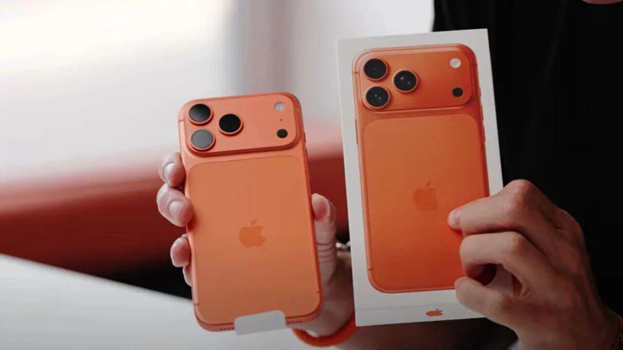 iPhone17 Pro Max开箱第一眼：这橙色亮到让我傻眼！