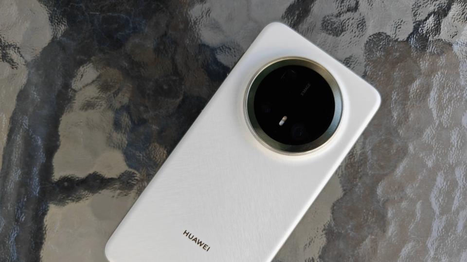 華為Mate80系列被曝自研CIS，配置規格也已清晰，能否持續強的飛起？