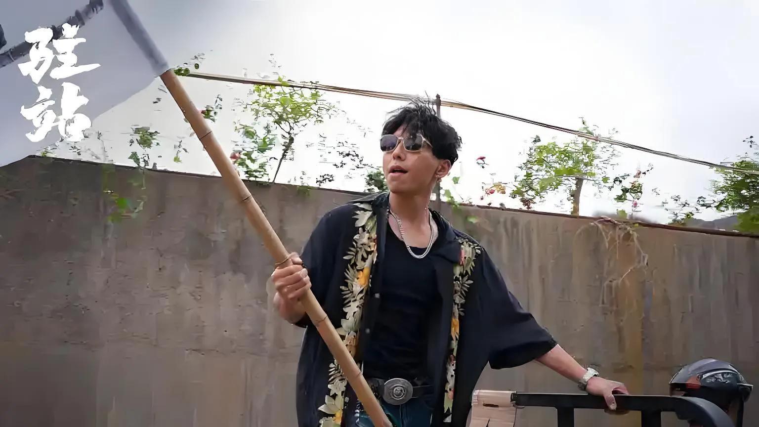 一人毁掉整部剧，央视《驻站》里这位败笔演员，让人看着真难受