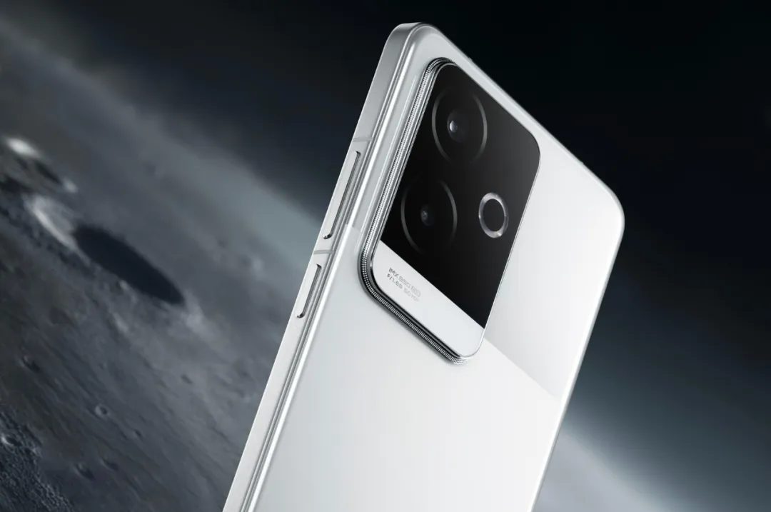 2000以内5款金属中框手机，上手没有廉价的感觉！