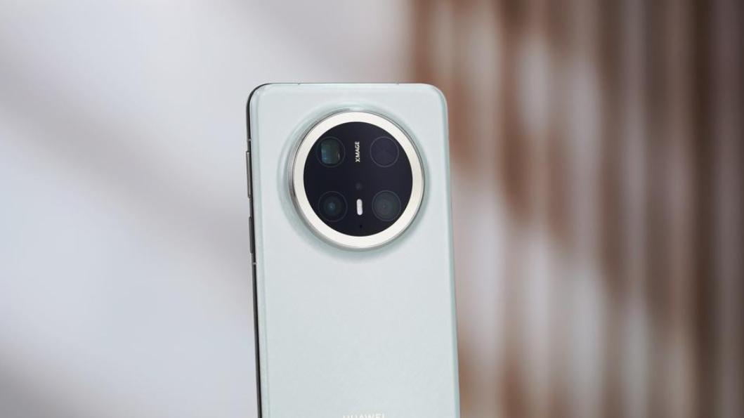 華為頂不住了？麒麟9020+16GB+512GB突降1600元，不好賣還能降
