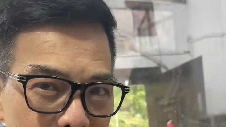 香港知名戏骨入行半世纪不愿退休，凭“鸠摩智”出圈，曾一度破产