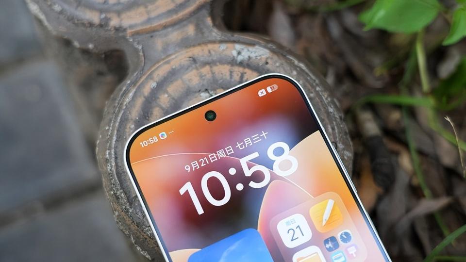 小米悄然上架“新机”，16GB+1TB+7000mAh，10月5日正式开售