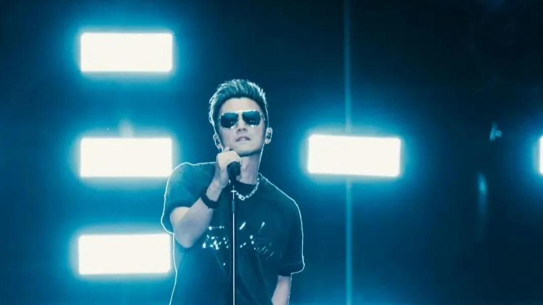 谢霆锋发长文告别演唱会，看到最后真替内娱歌手捏把汗