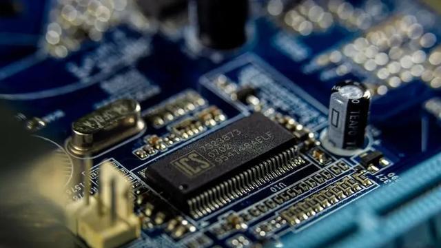 25家中企被美国收拾后，中方强势回应：不接收美国低价芯片！