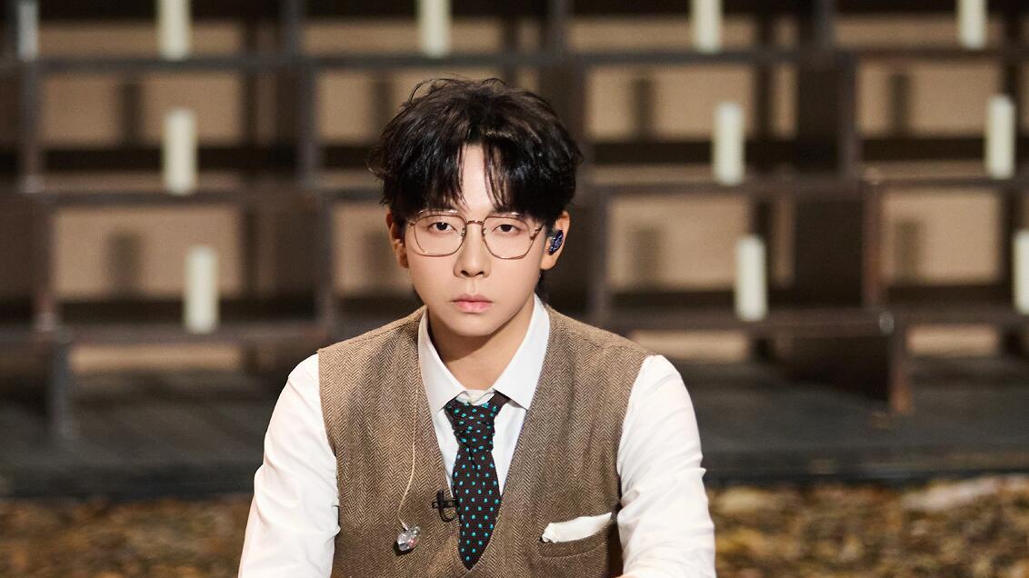 热狗的“人设崩塌”，让我看清了《披哥》节目组的手段