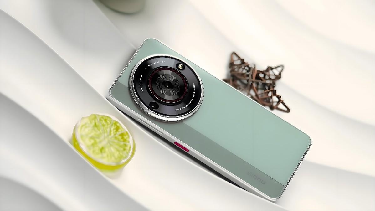 1亿像素+256GB+120Hz，跌至781元，努比亚小牛真是“牛”！